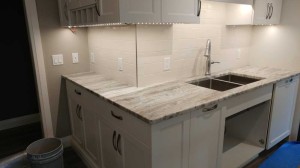 Cream colour backsplash tile