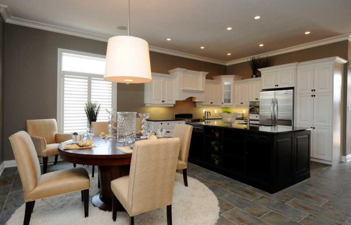 diningRoomLuxuryVinyl